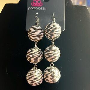 “Laguna Lanterns” Paparazzi Earrings